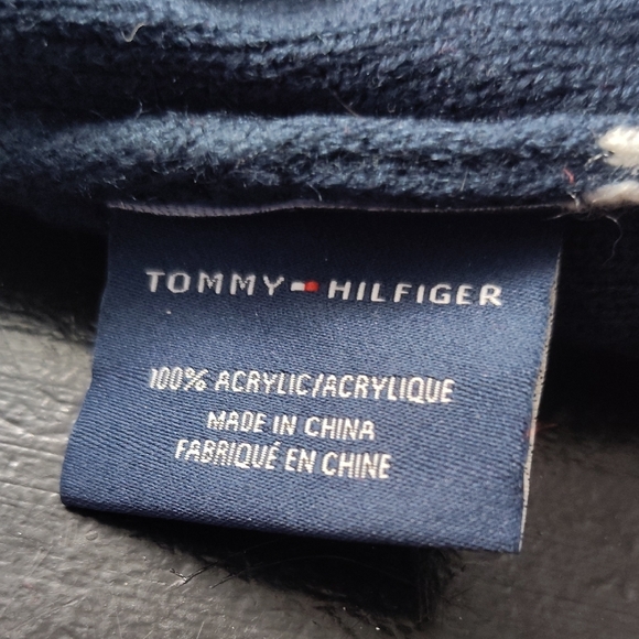 Tommy Hilfiger Red and Navy Knit Hat - Picture 6 of 8